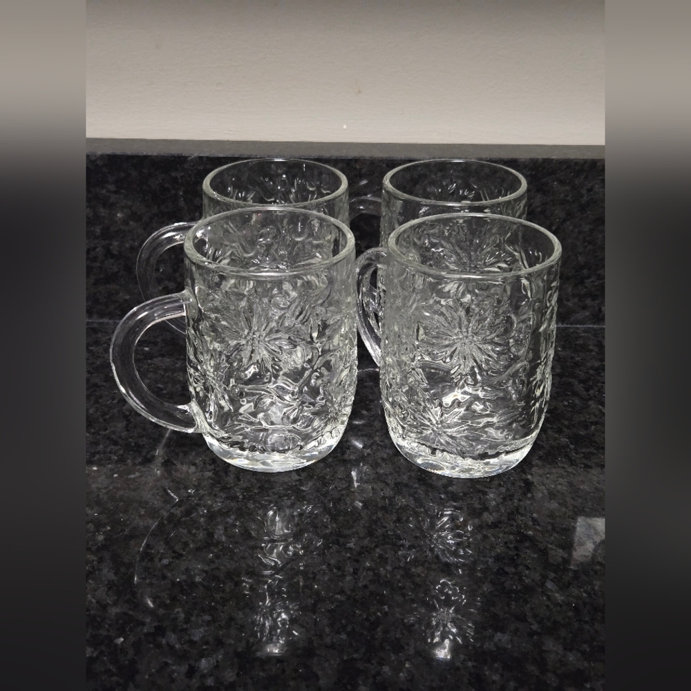 Princess House Fantasia Poinsettia Crystal Mug Cups Set 4